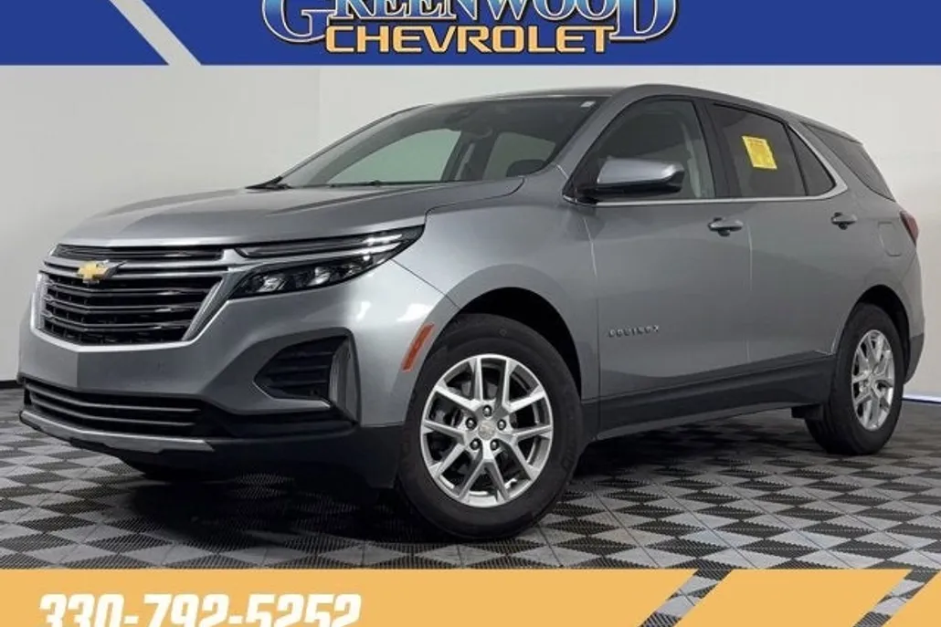 2023 Chevrolet Equinox LT photo 1