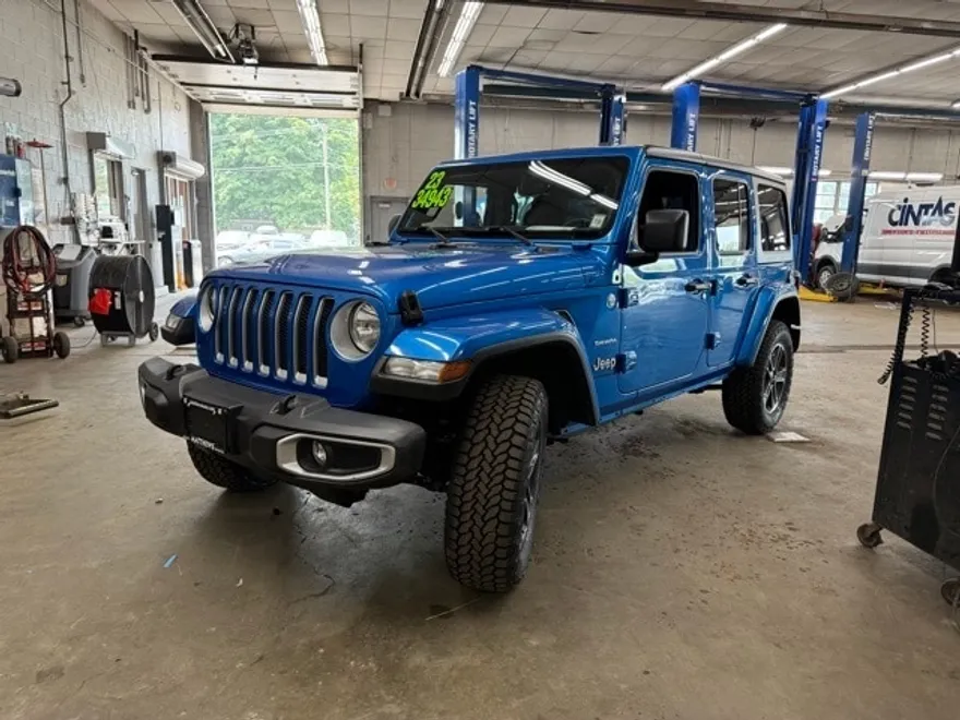 2023 Jeep Wrangler Sahara photo 1