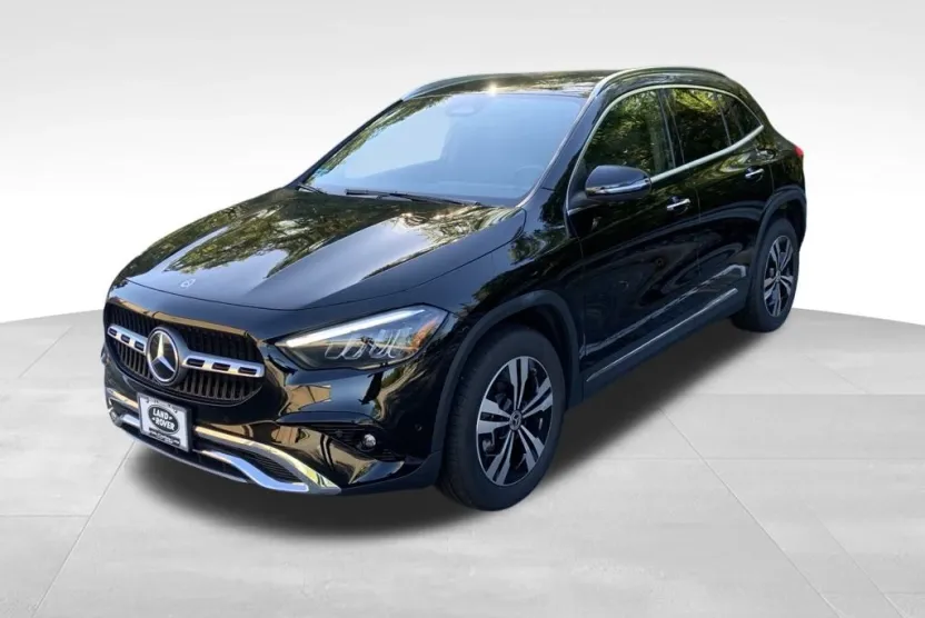 2024 Mercedes Benz GLA 250 4MATIC photo 1