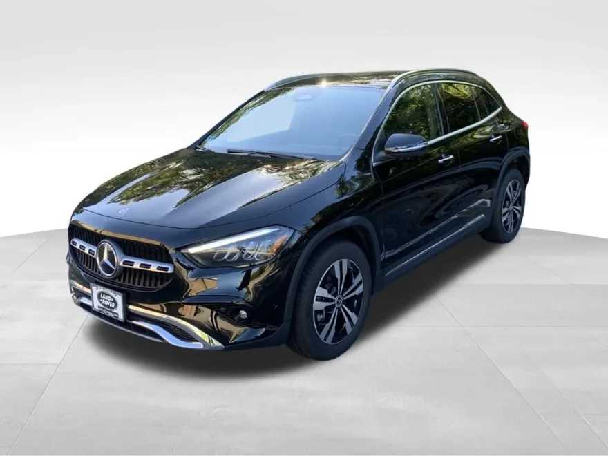 2024 Mercedes Benz GLA 250 4MATIC photo 1
