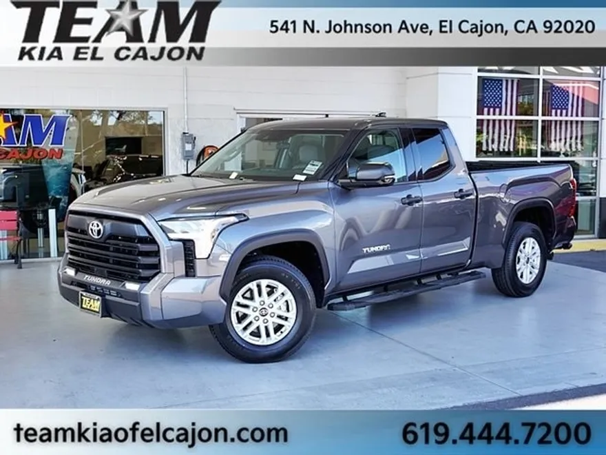 2023 Toyota Tundra SR5 photo 1