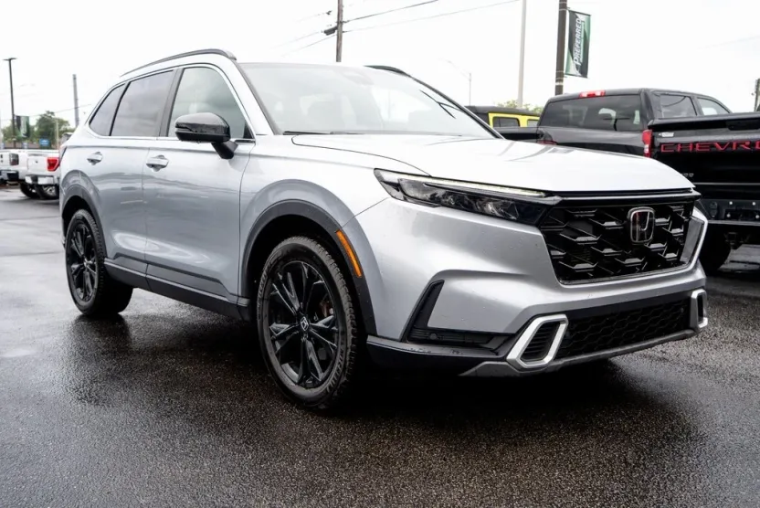 2023 Honda CR-V Hybrid Sport Touring photo 1