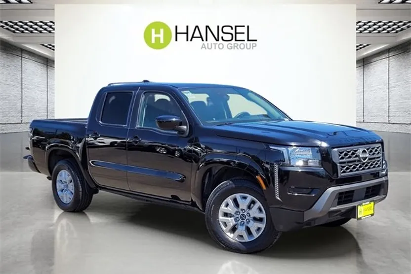 2022 Nissan Frontier SV photo 1