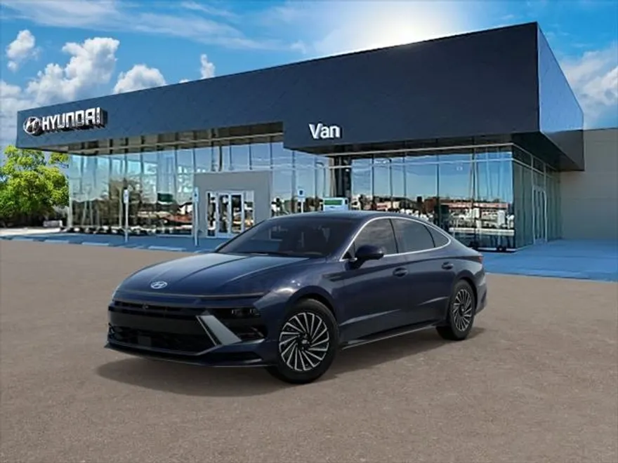 2025 Hyundai Sonata Hybrid Limited photo 1