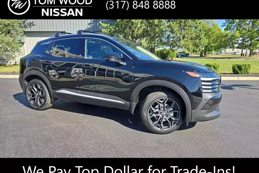 2026 Nissan Kicks SR photo 1