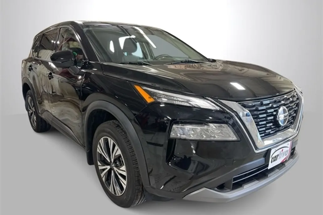 2021 Nissan Rogue SV photo 1