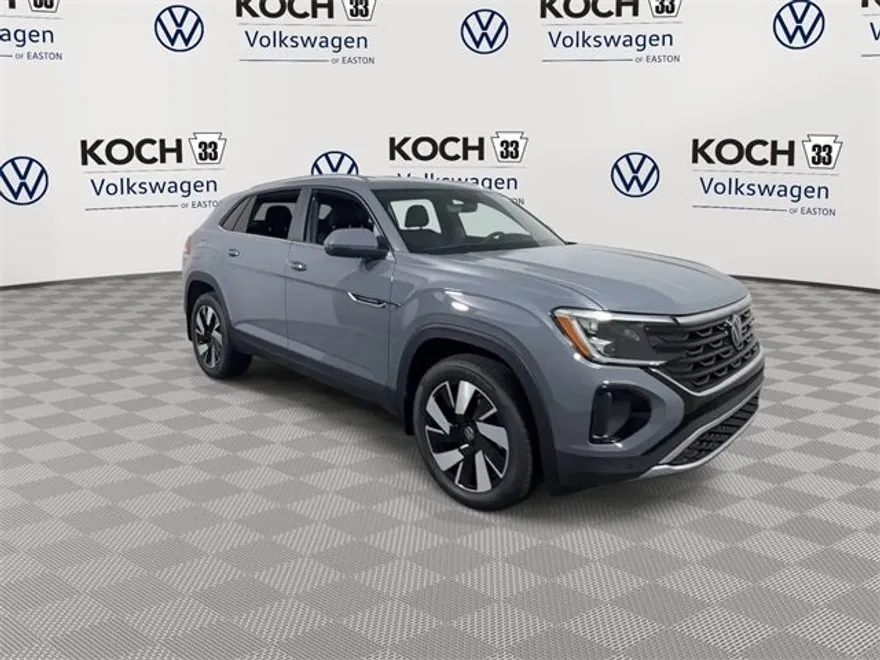 2026 Volkswagen Atlas Cross Sport SE Technology photo 1