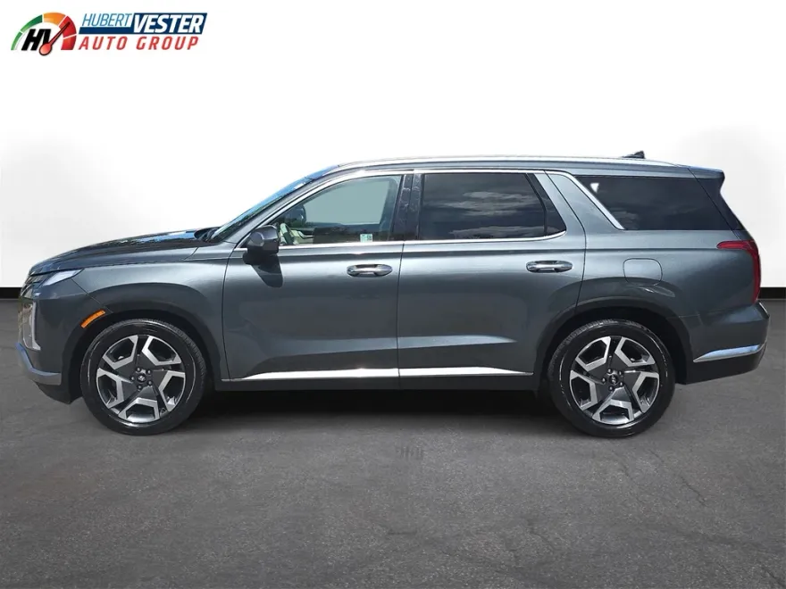2024 Hyundai Palisade Limited photo 1