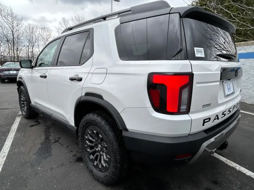 2026 Honda Passport TrailSport photo 1