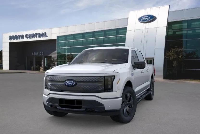 2025 Ford F-150 Lightning photo 1