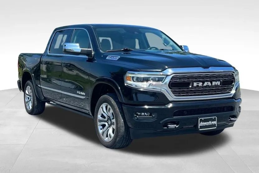 2023 Ram 1500 Limited photo 1