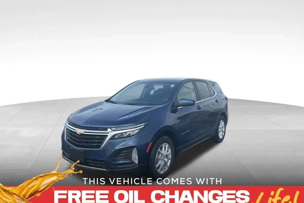 2022 Chevrolet Equinox LT photo 1