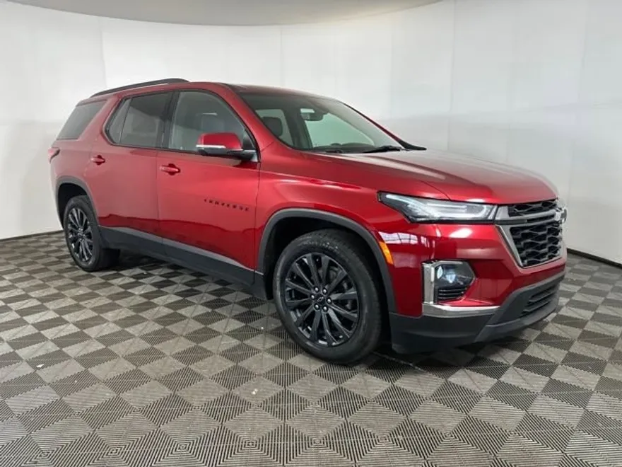 2023 Chevrolet Traverse RS photo 1