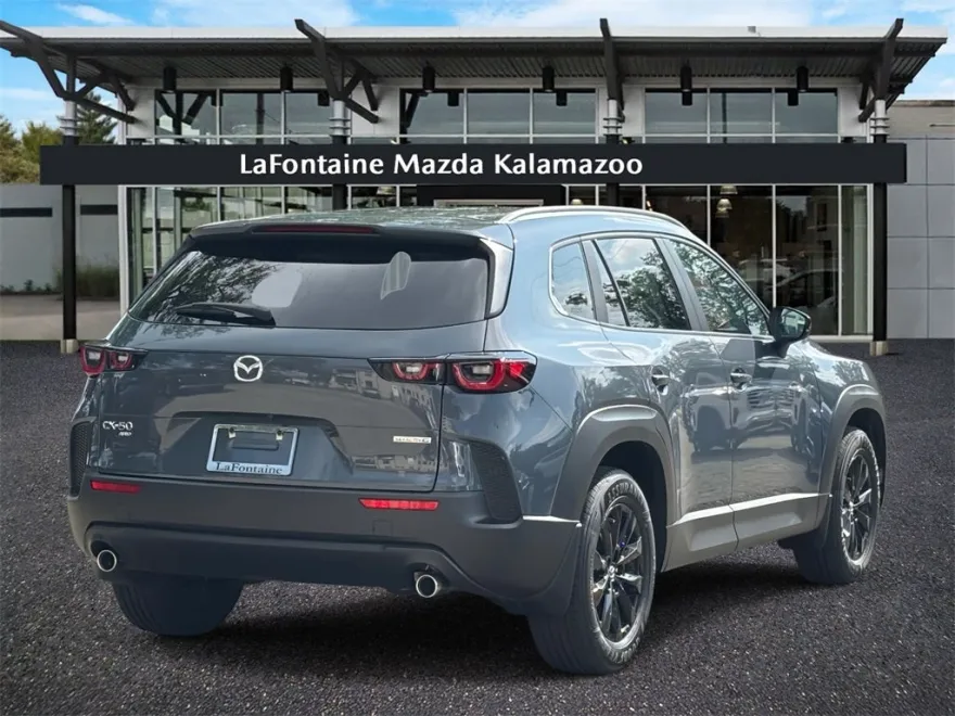 2025 Mazda CX-50 2.5 Select photo 1