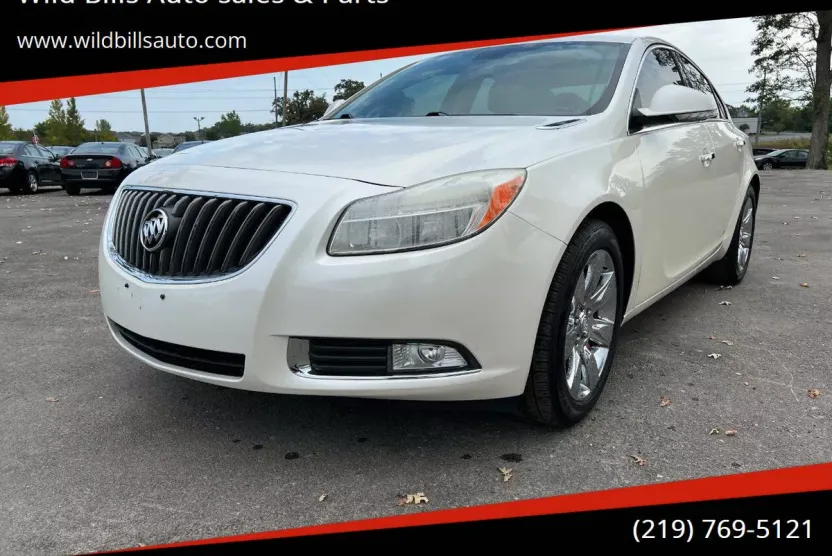 2013 Buick Regal Premium I photo 1
