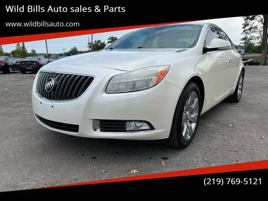 2013 Buick Regal Premium I photo 1