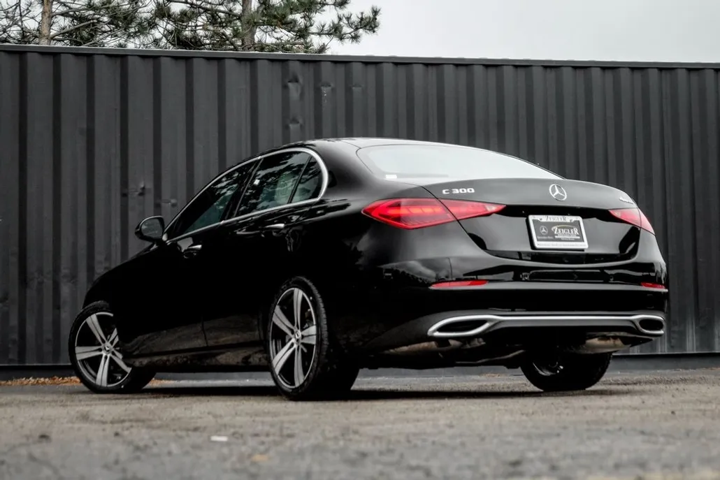 2025 Mercedes Benz C 300 4MATIC photo 1