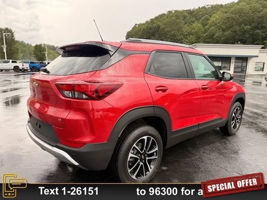 2026 Chevrolet Trailblazer LT photo 1