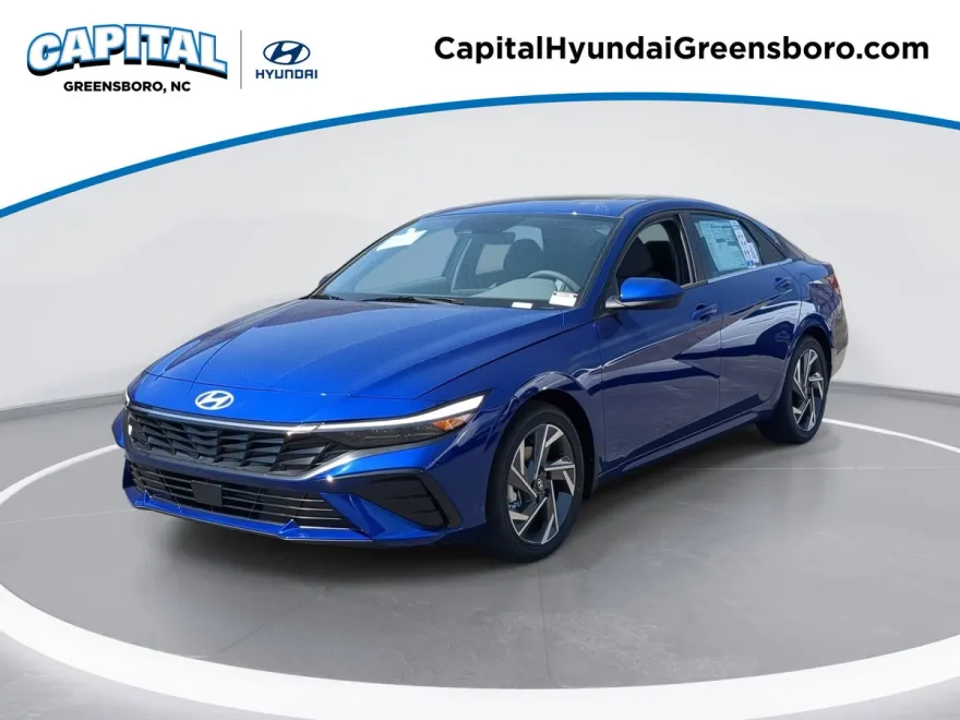 2025 Hyundai Elantra SEL Convenience photo 1
