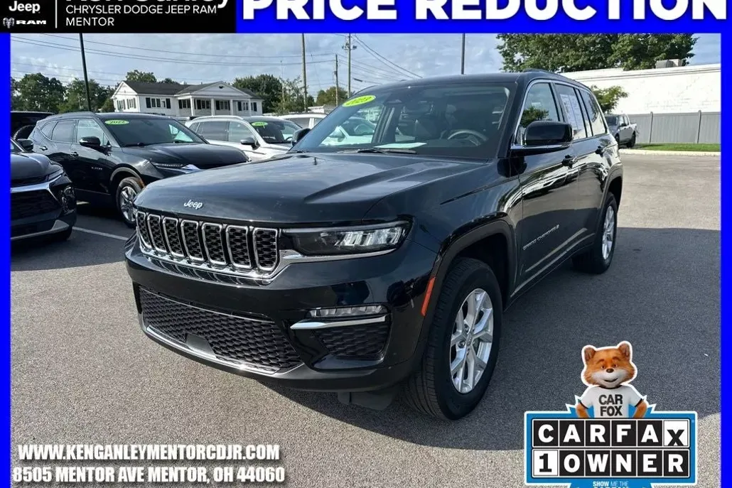 2023 Jeep Grand Cherokee Limited photo 1