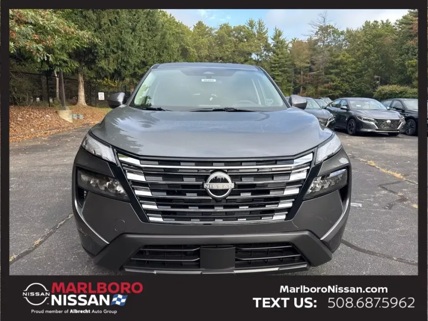 2026 Nissan Rogue SV photo 1