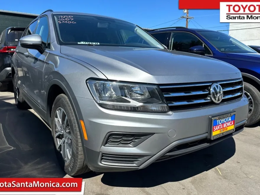 2021 Volkswagen Tiguan S photo 1