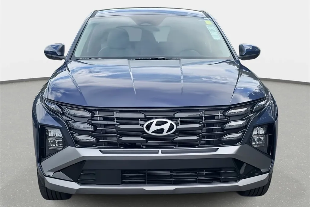 2026 Hyundai Tucson SE photo 1