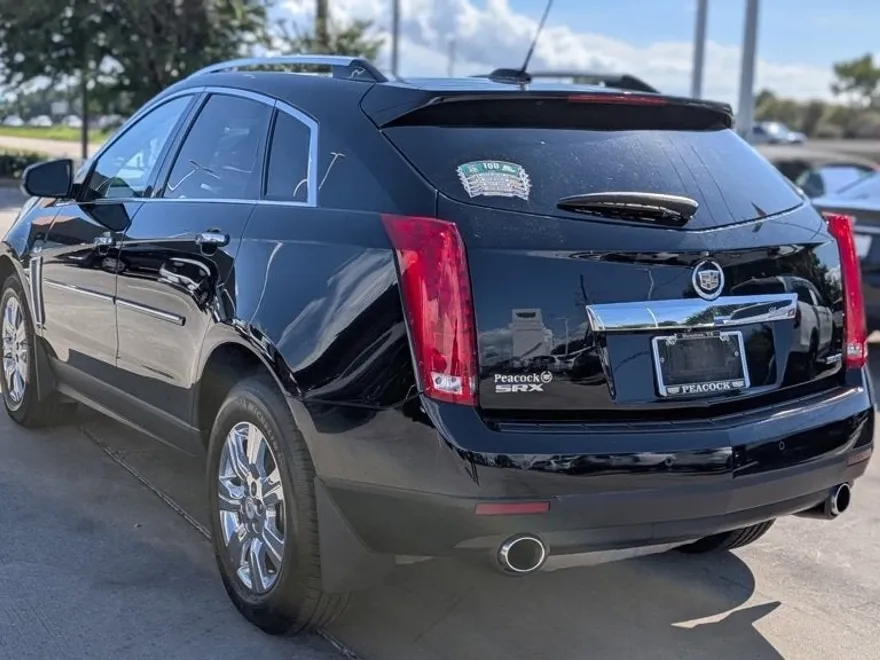 2015 Cadillac SRX Luxury photo 1