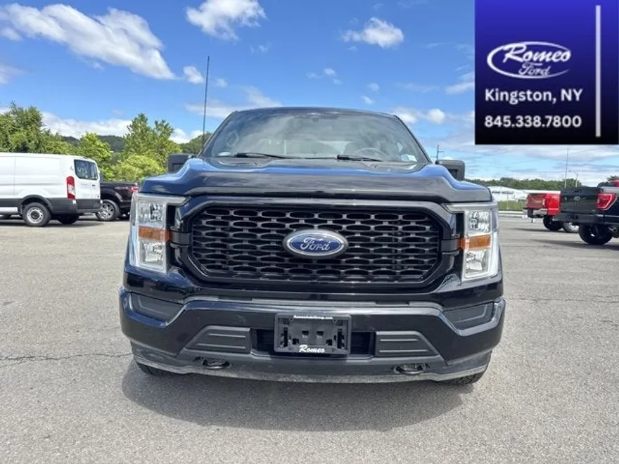 2022 Ford F-150 XL photo 1