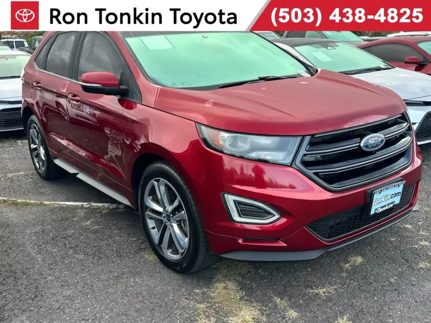 2018 Ford Edge Sport photo 1