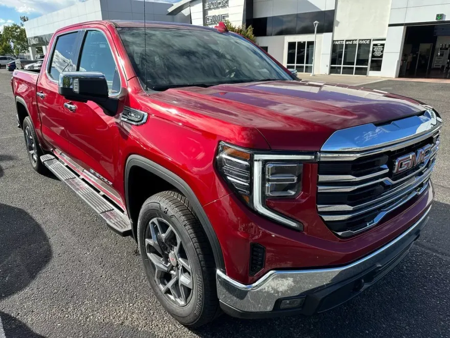 2026 Gmc Sierra 1500 SLT photo 1
