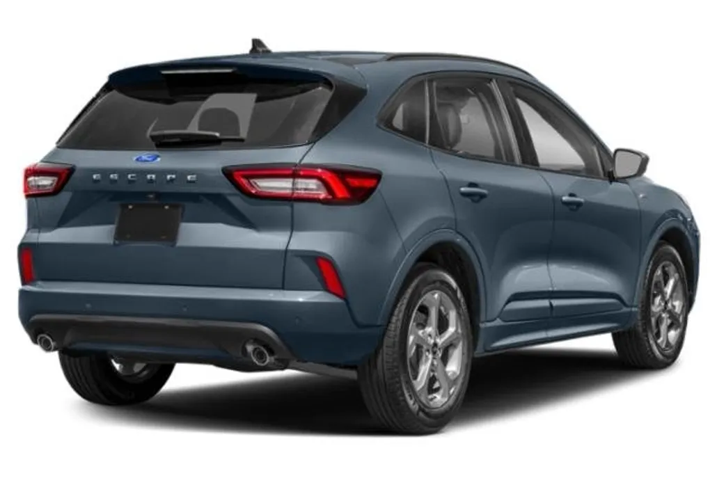 2024 Ford Escape ST-Line photo 1