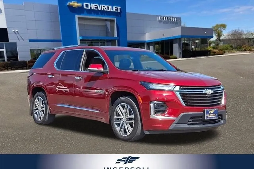 2023 Chevrolet Traverse High Country photo 1