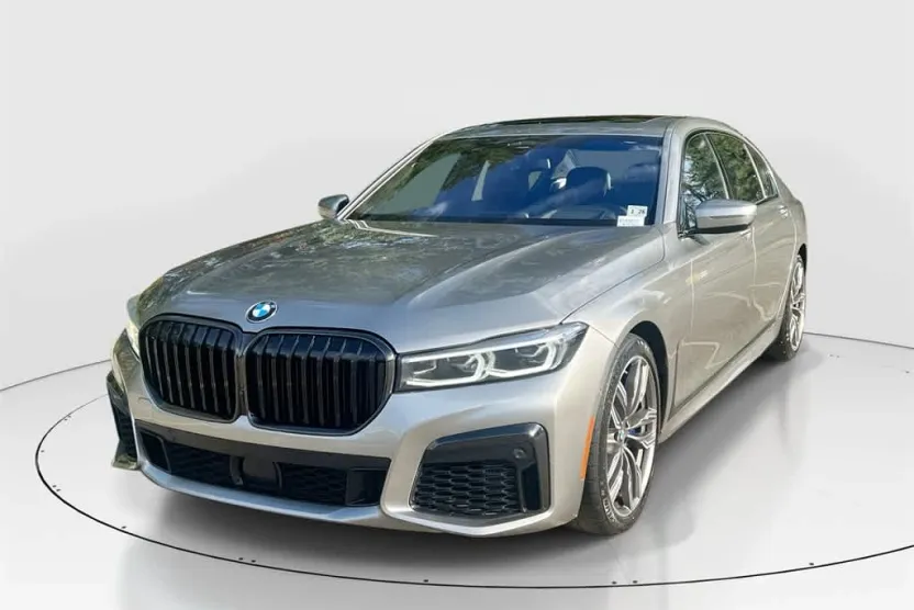 2022 Bmw M760i xDrive photo 1