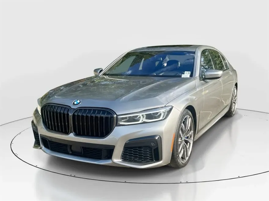 2022 Bmw M760i xDrive photo 1