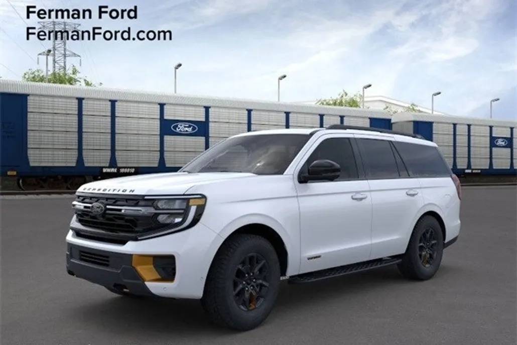 2025 Ford Expedition photo 1