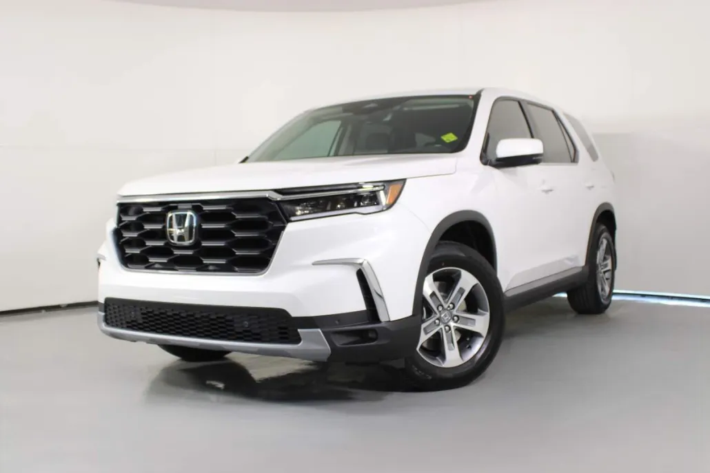 2025 Honda Pilot EX-L photo 1