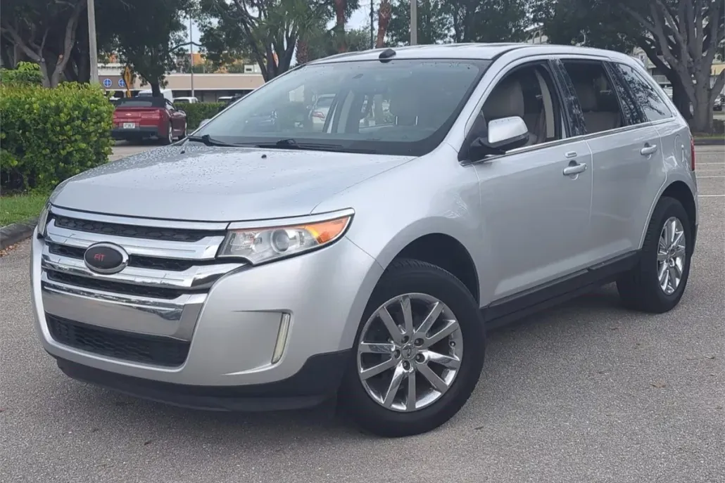 2013 Ford Edge Limited photo 1