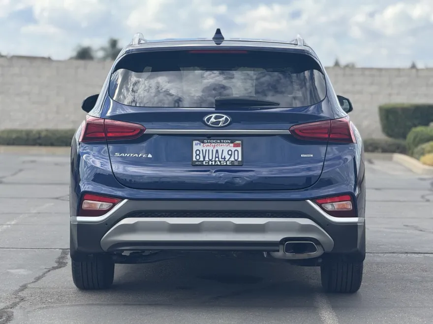 2020 Hyundai Santa Fe SEL photo 1