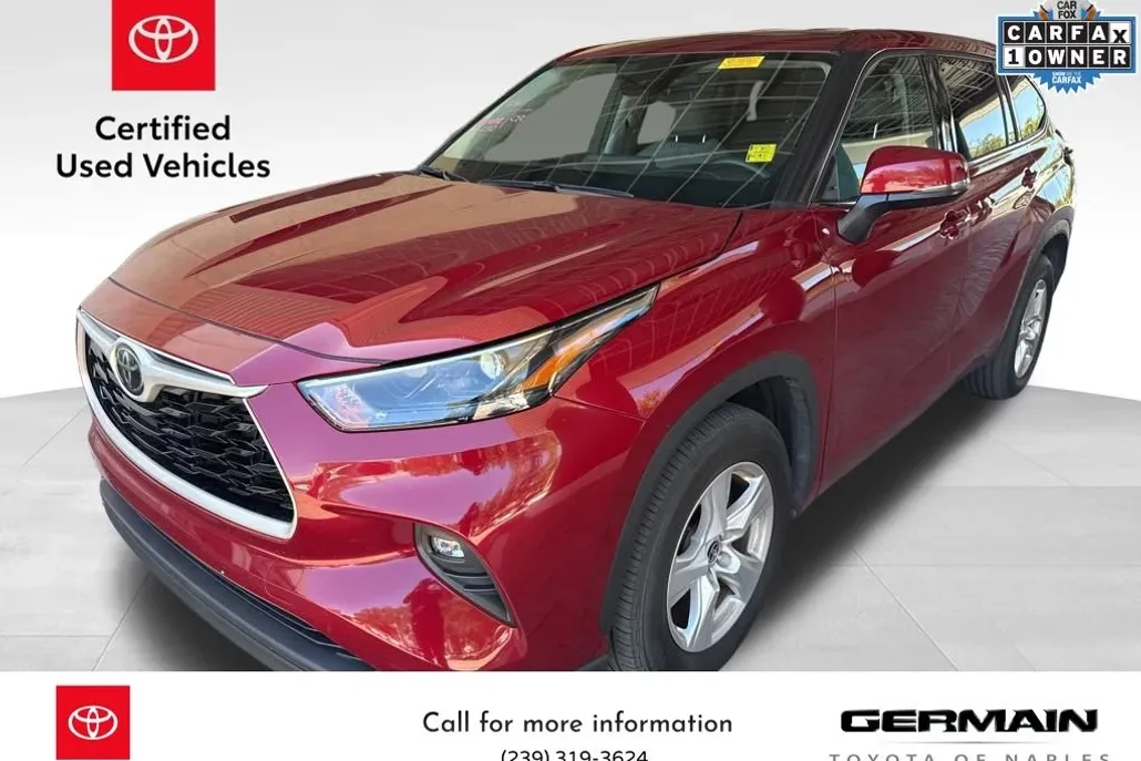 2022 Toyota Highlander LE photo 1