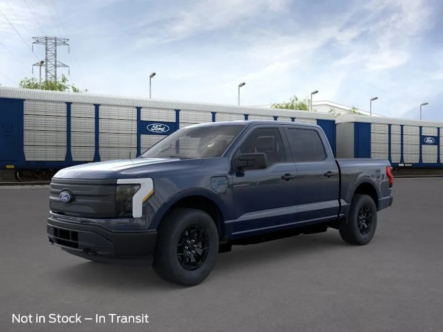 2025 Ford F-150 Lightning photo 1