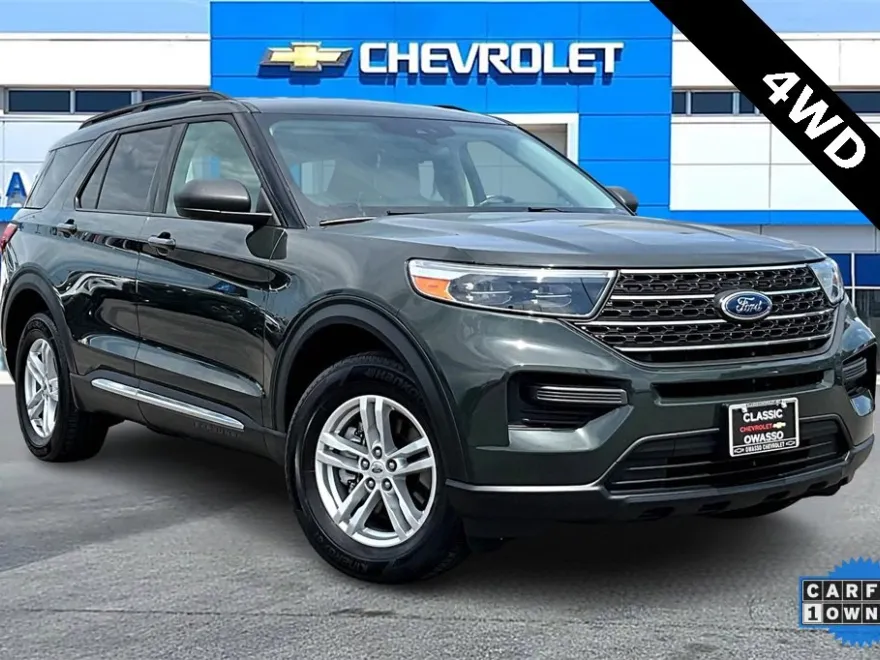 2022 Ford Explorer XLT photo 1