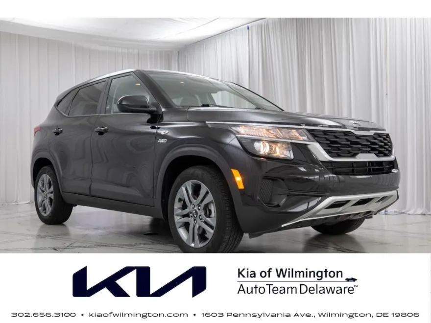 2021 Kia Seltos LX photo 1