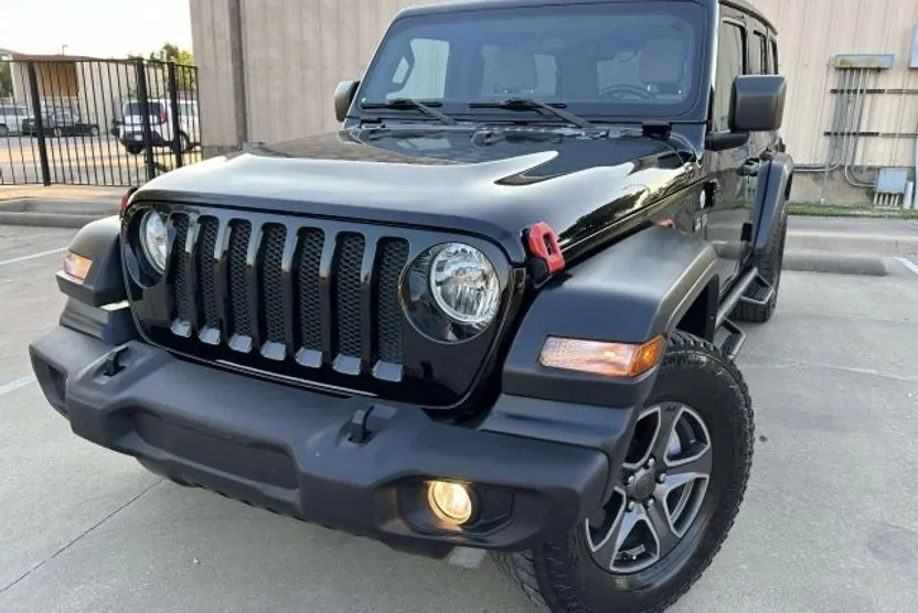 2018 Jeep Wrangler Unlimited Sport photo 1