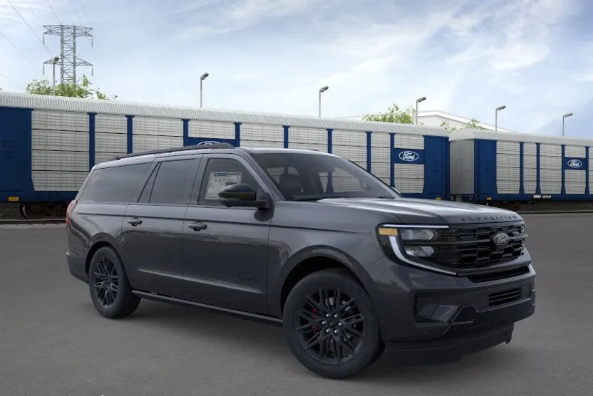 2025 Ford Expedition MAX Platinum photo 1