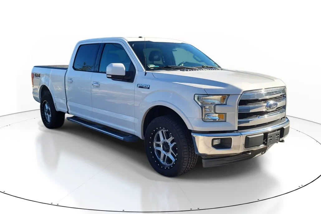 2017 Ford F-150 Lariat photo 1