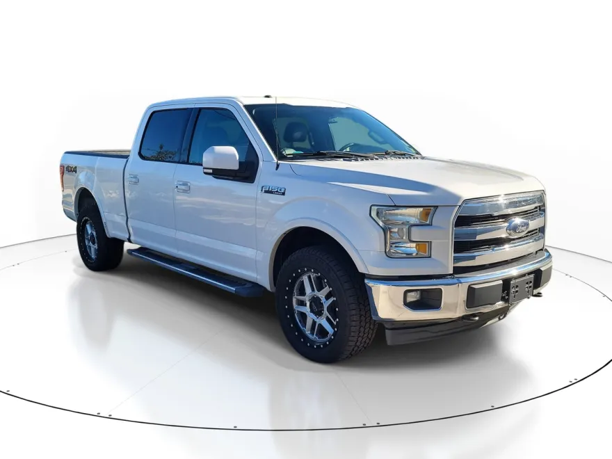 2017 Ford F-150 Lariat photo 1