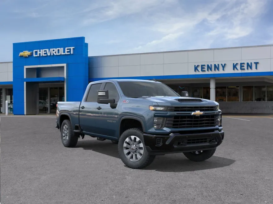 2026 Chevrolet Silverado 2500HD Custom photo 1