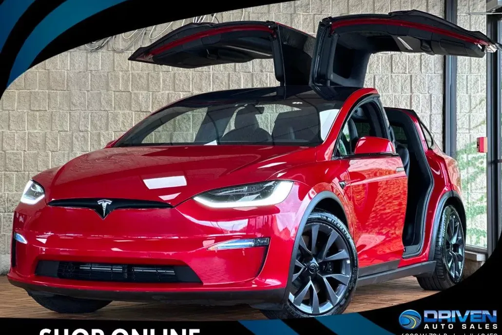 2022 Tesla Model X Plaid photo 1