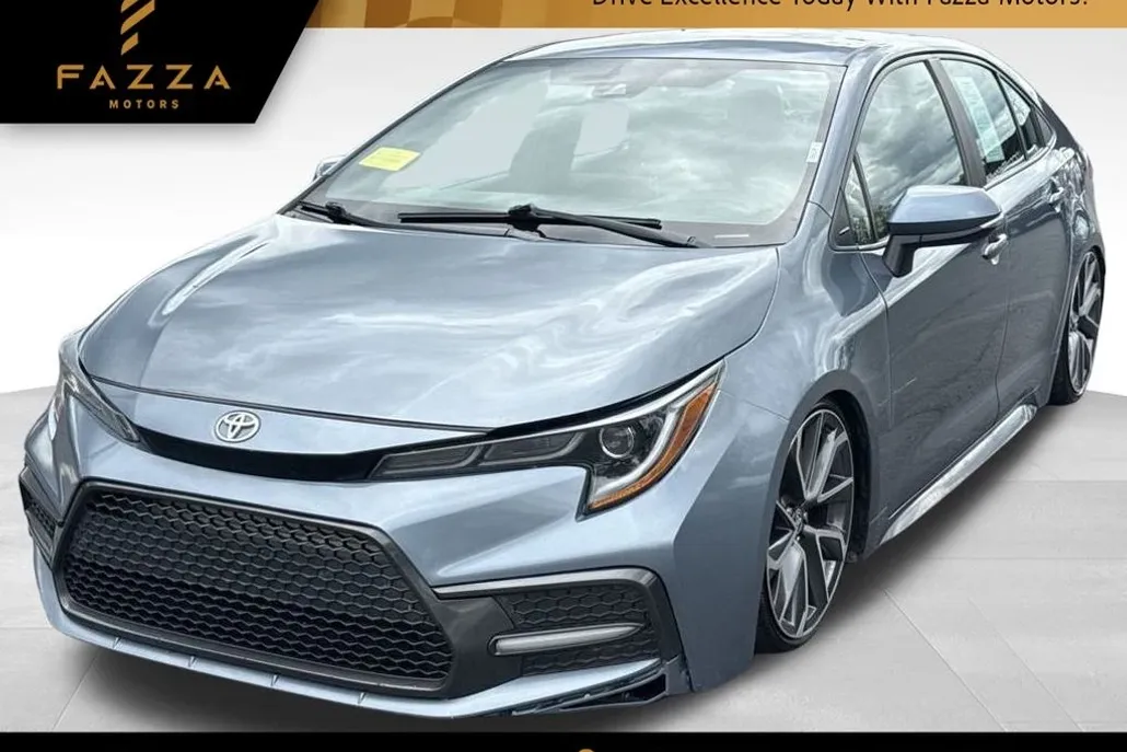 2020 Toyota Corolla SE photo 1